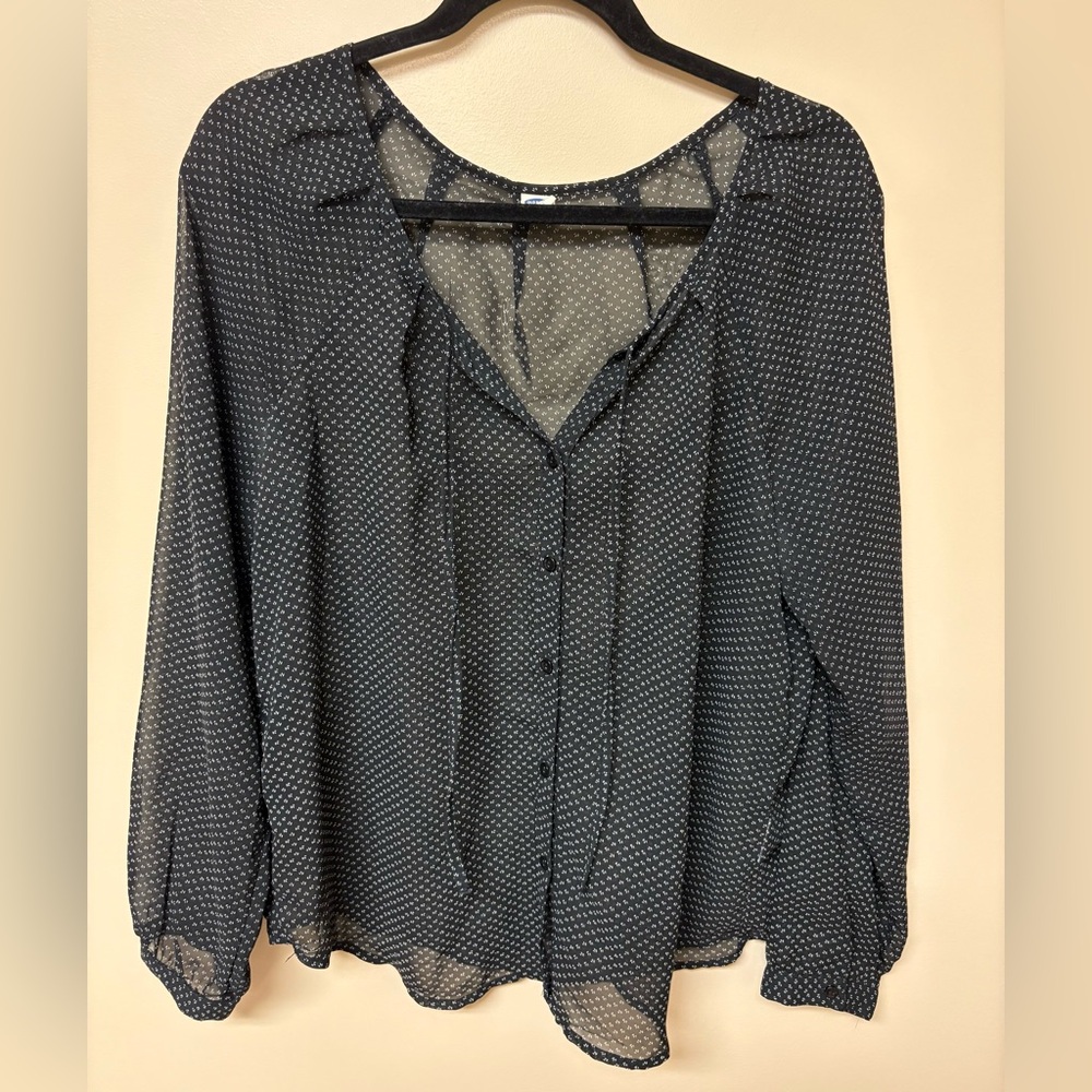 Old Navy Black and White Patterned Sheer Blouse